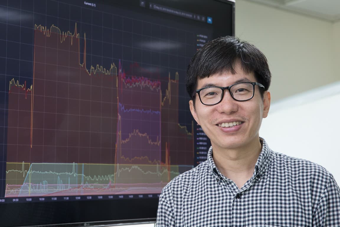 Dr-Hu-Yiqun,-Director,-SP-Digital,-solves-energy-challenges-using-innovative-solutions.