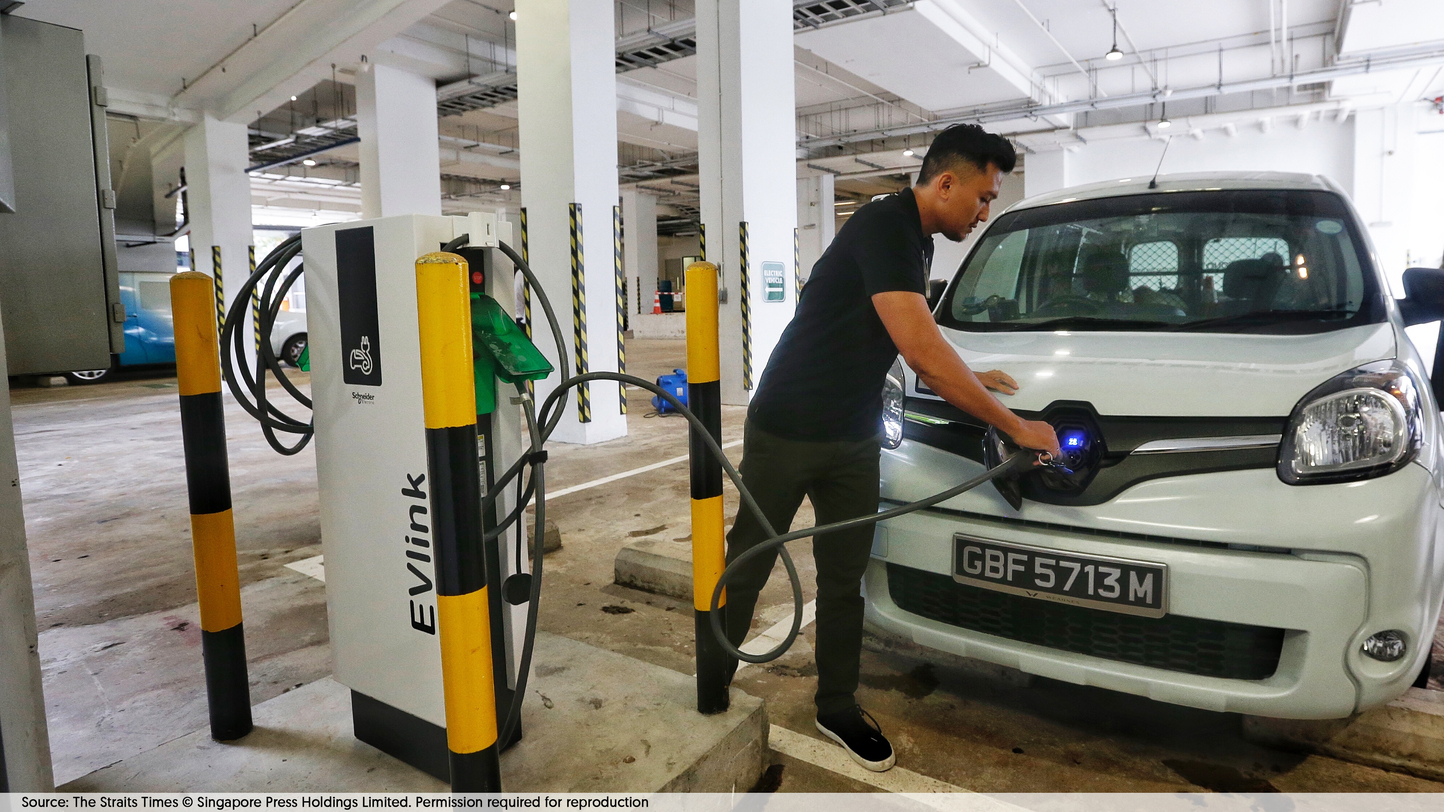 building-singapores-largest-public-ev-charging-network-1