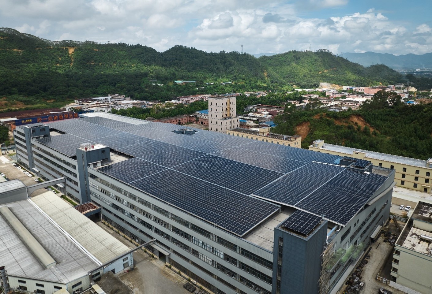 SP Group and Guangdong Lingxiao Pump Industry’s Building-Integrated Photovoltaic (BIPV) Initiative